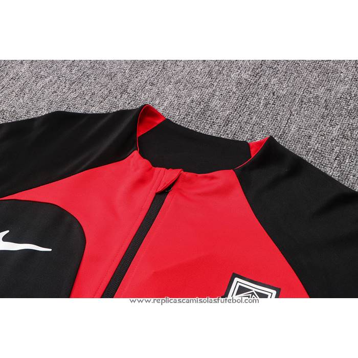 Jaqueta

 Coreia do Sul
 2022-2023 Preto
 y Vermelho
